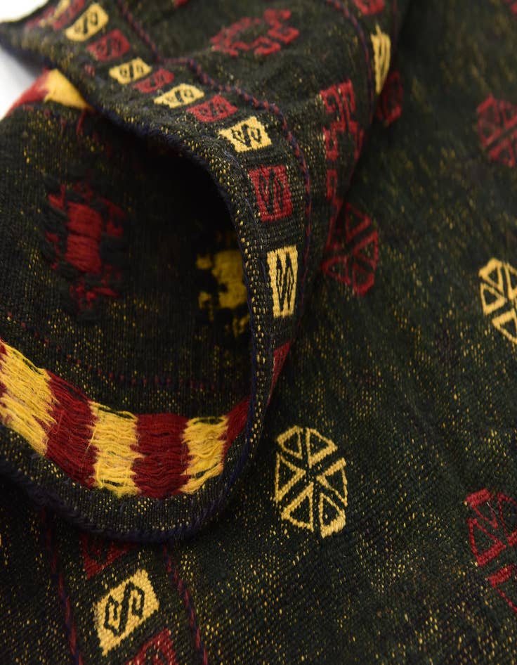 Detail image of  4' 3 x 4' 5  Hand Knotted Sumak Wool Square Rug