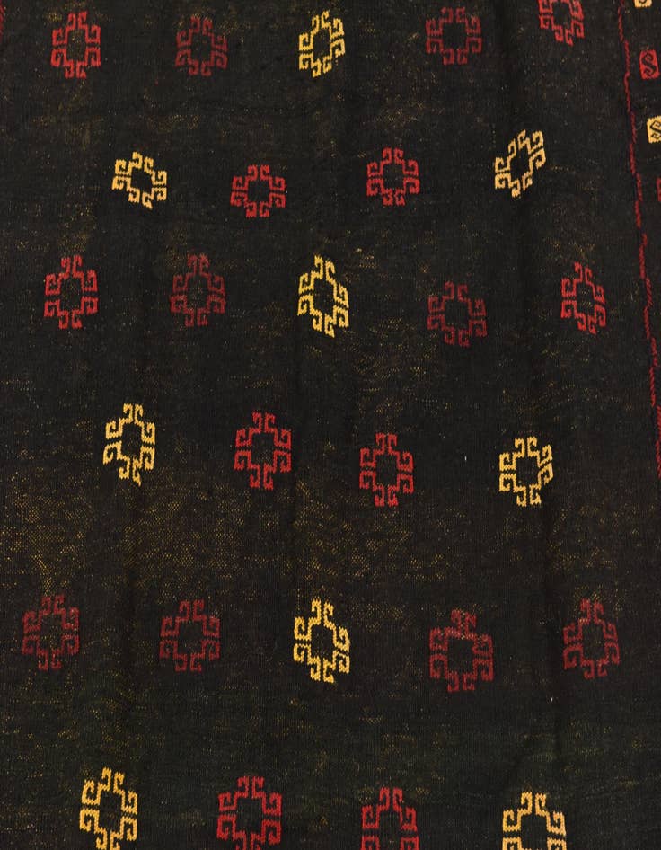 Detail image of  4' 3 x 4' 4  Hand Knotted Sumak Wool Square Rug