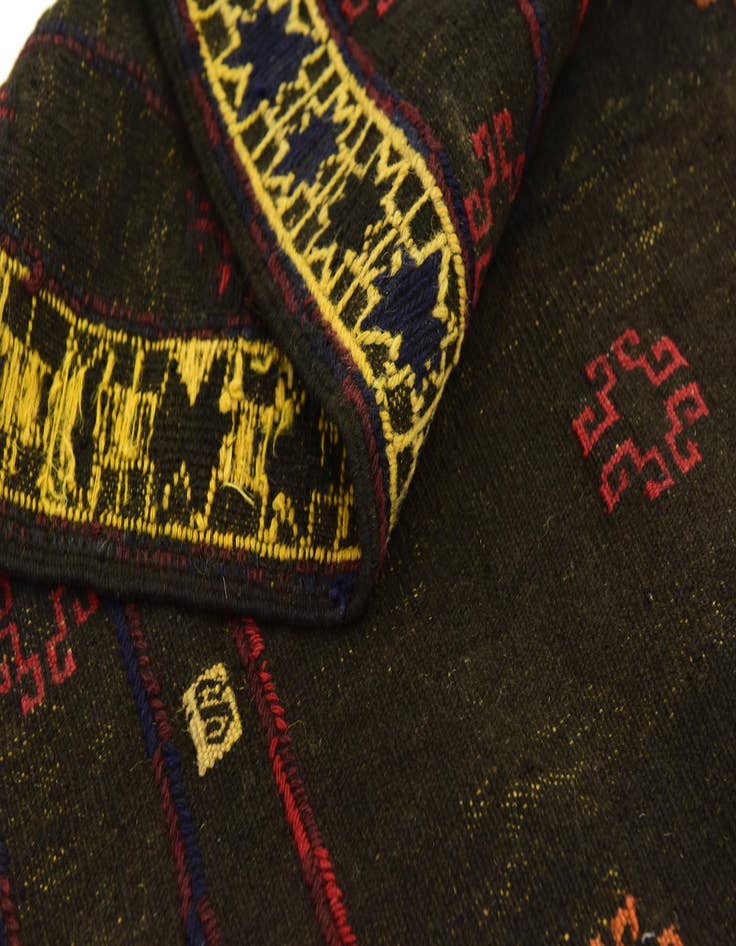 Detail image of  4' 2 x 4' 3  Hand Knotted Sumak Wool Square Rug