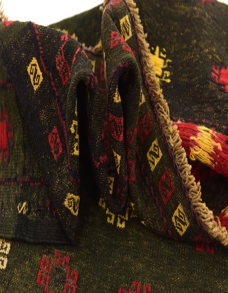 Detail image of  4' 2 x 4' 2  Hand Knotted Sumak Wool Square Rug