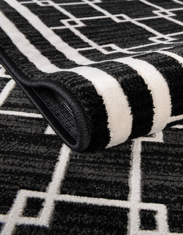 Detail image of Jill Zarin 7' 10 x 7' 10 Metropolitan Uptown Square Rug