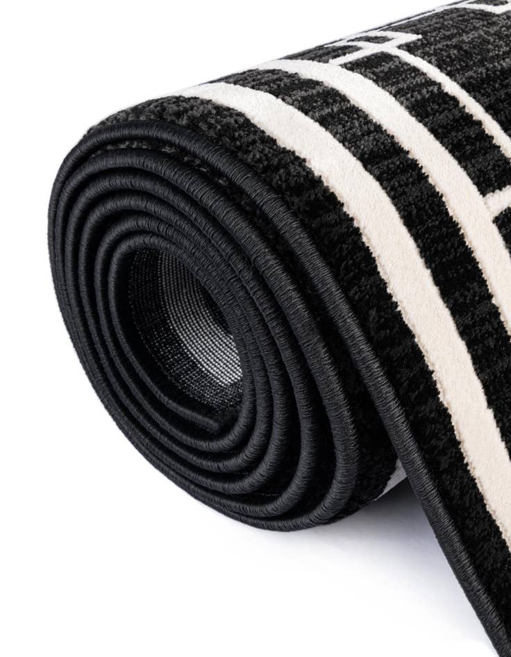 Detail image of Jill Zarin 7' 10 x 7' 10 Metropolitan Uptown Square Rug