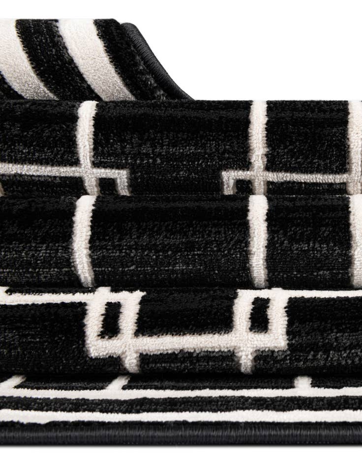 Detail image of Jill Zarin 7' 10 x 7' 10 Metropolitan Uptown Square Rug