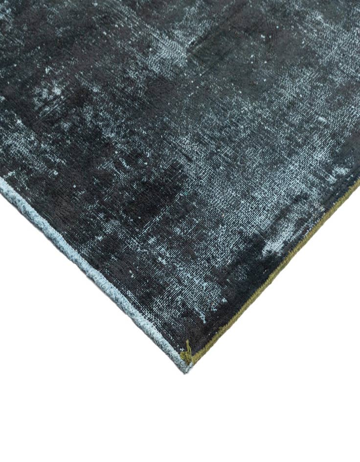 Detail image of  12' 7 x 12' 9 Vintage Royal Wool Square Rug