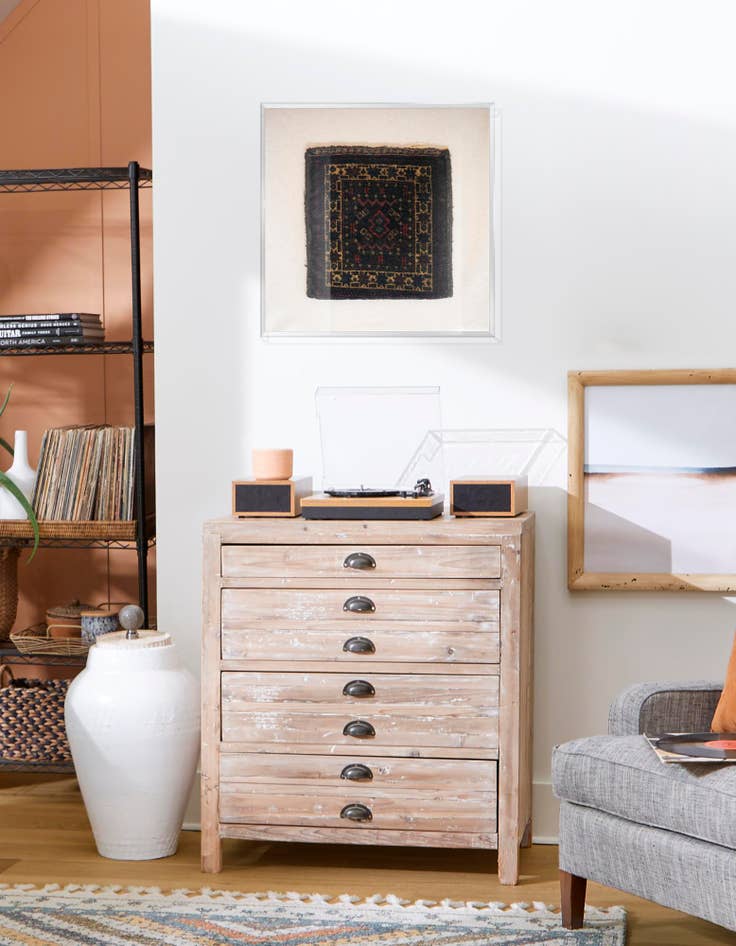 Detail image of 2' x 2' Wall Art Square Rug