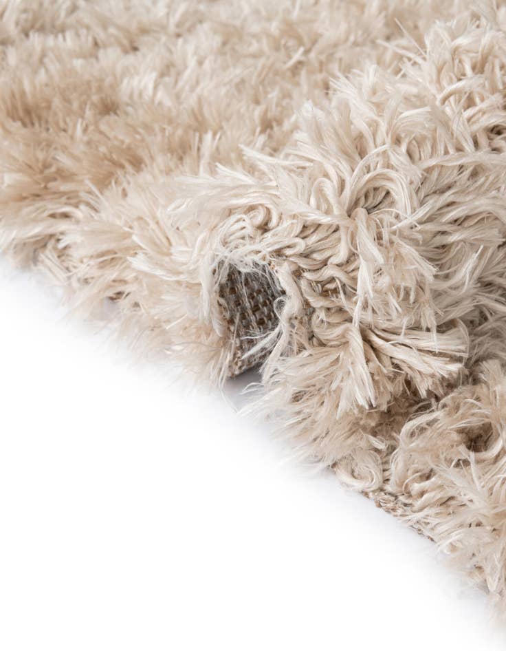 Detail image of  4' x 6' Marilyn Monroe&trade; Shag Oval Rug