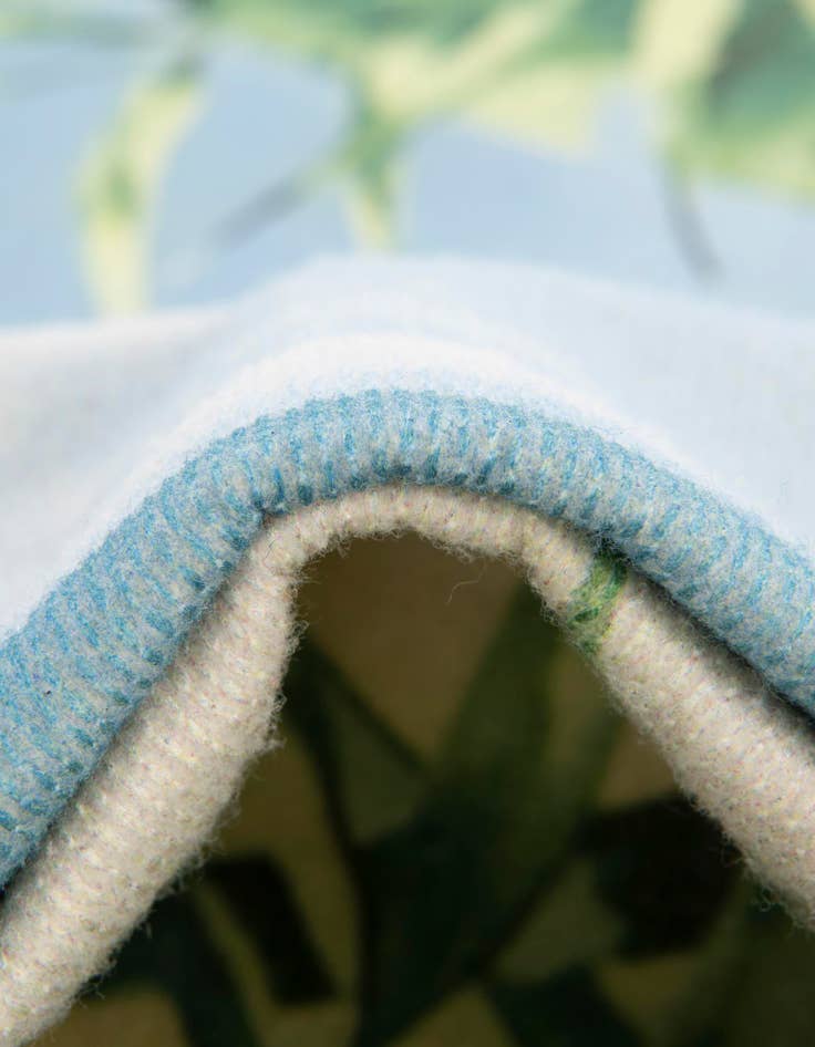 Detail image of  10' x 10'  Washable Jill Zarin Caribbean Indoor / Outdoor Round Rug