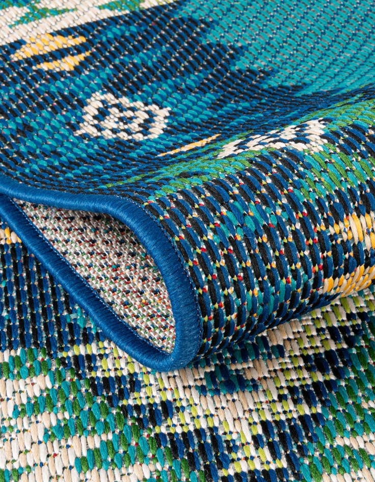 Detail image of  2' x 5'  Washable Baja Indoor / Outdoor Runner Rug