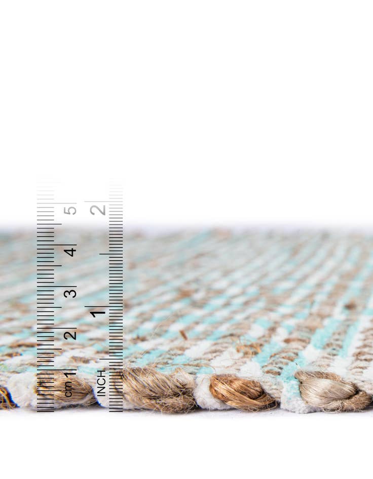 Detail image of  4' 1 x 6' 1  Hand Woven Chenille Jute Rug