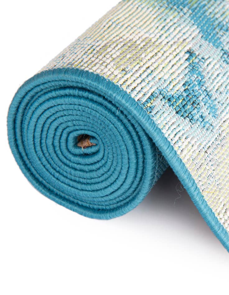 Detail image of  2' x 3' 1  Washable Modern Indoor / Outdoor Rug