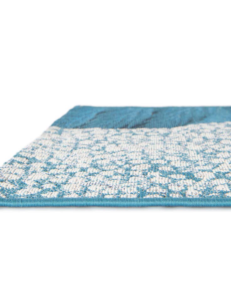 Detail image of  4' 1 x 6' 1  Washable Modern Indoor / Outdoor Rug