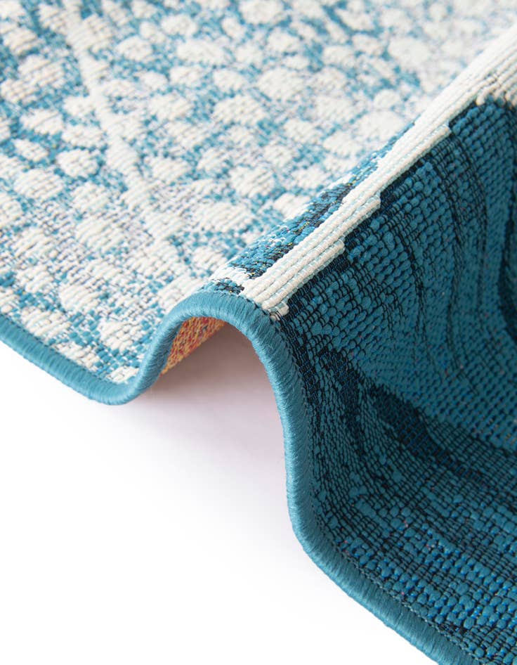 Detail image of  4' 1 x 6' 1  Washable Modern Indoor / Outdoor Rug