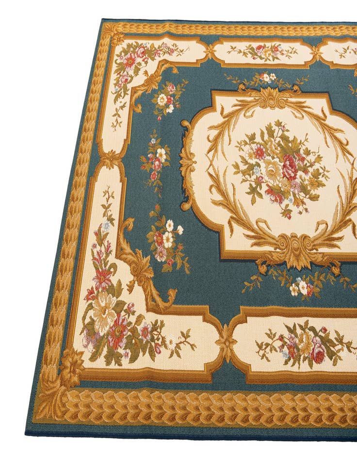 Detail image of  5' 2 x 7' 7  Washable Traditional Indoor / Outdoor Rug
