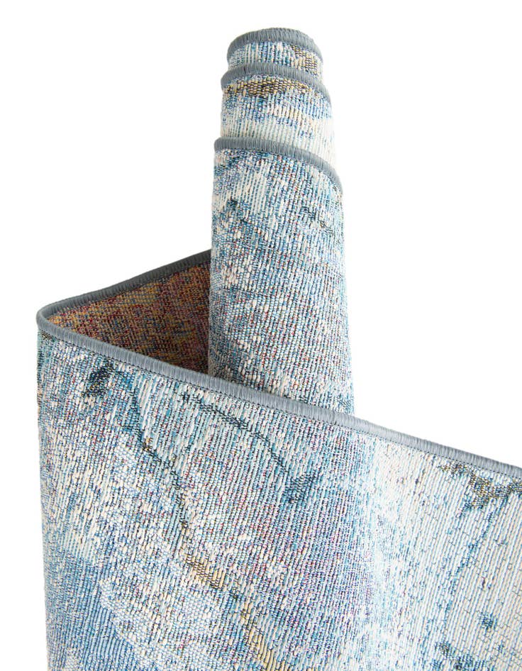 Detail image of  7' 10 x 7' 10  Washable Modern Indoor / Outdoor Round Rug