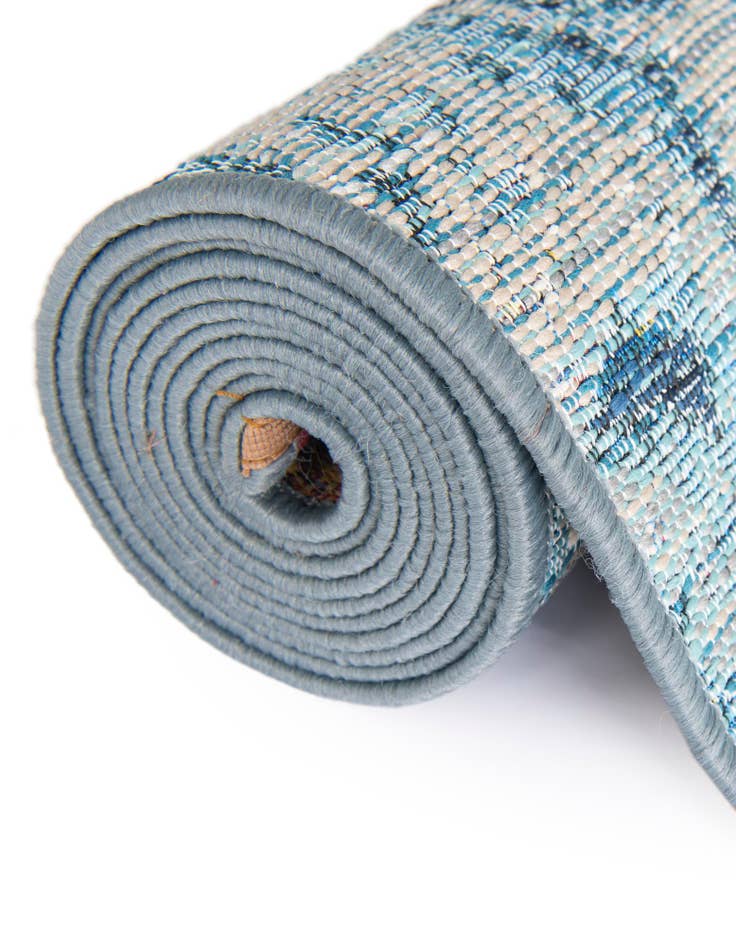 Detail image of  2' 7 x 10'  Washable Modern Indoor / Outdoor Runner Rug