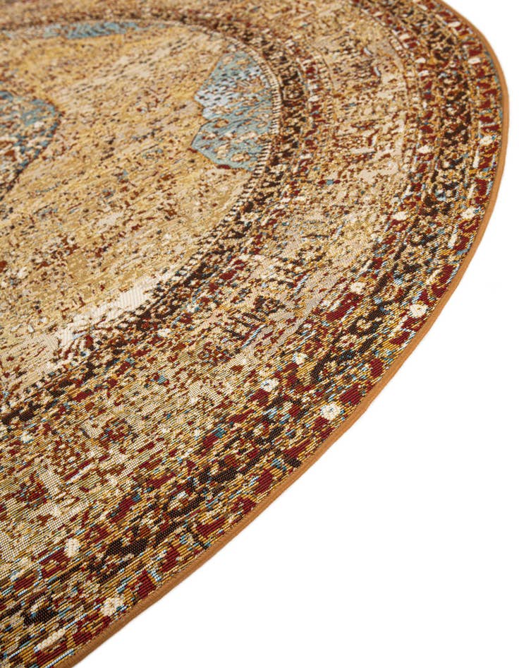 Detail image of  3' 3 x 3' 3  Washable Traditional Indoor / Outdoor Round Rug