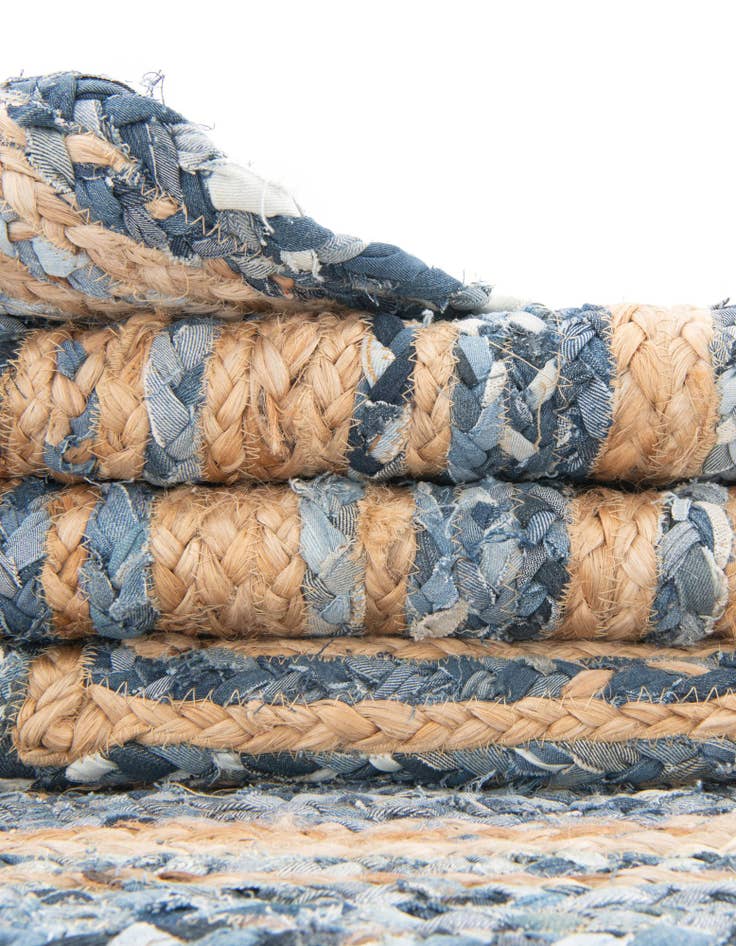 Detail image of  8' x 10'  Hand Braided Chindi Oval Rug