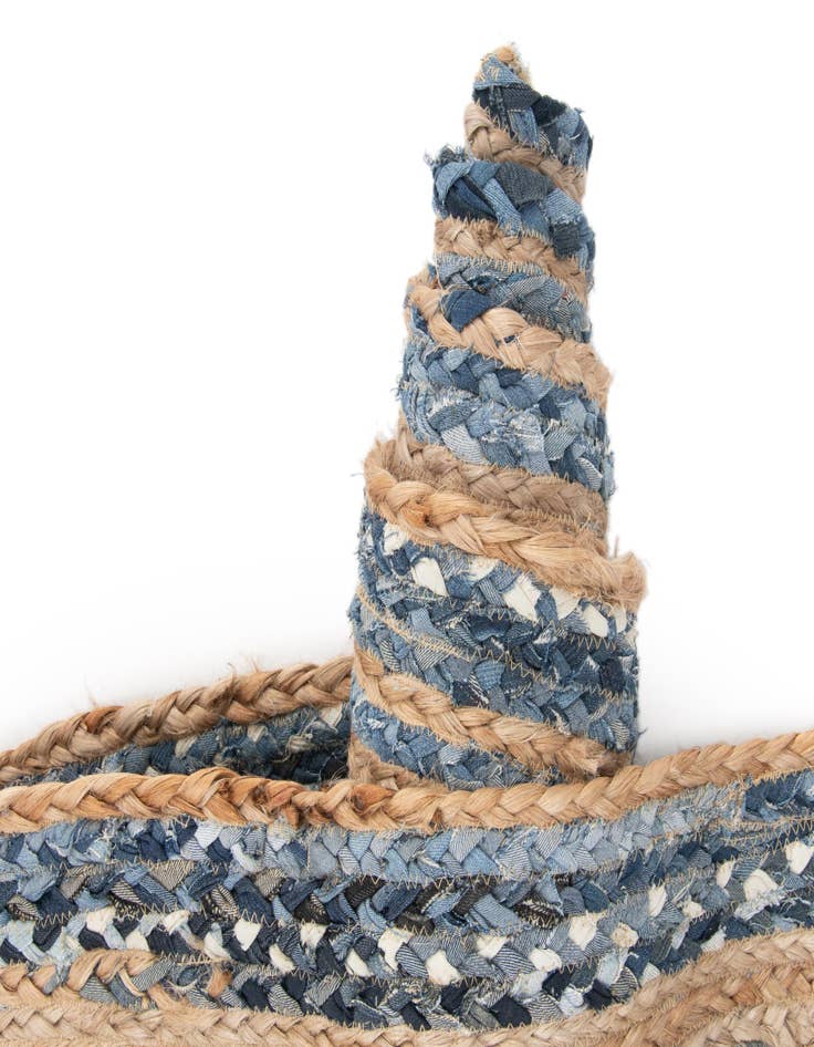 Detail image of  8' x 8'  Hand Braided Chindi Round Rug