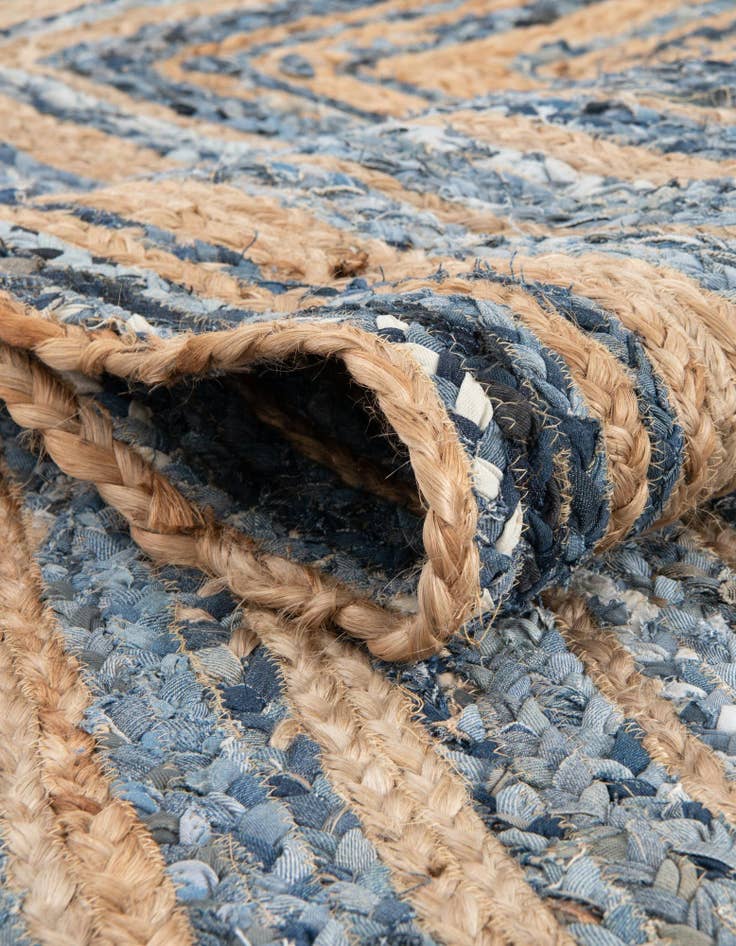 Detail image of  8' x 8'  Hand Braided Chindi Round Rug