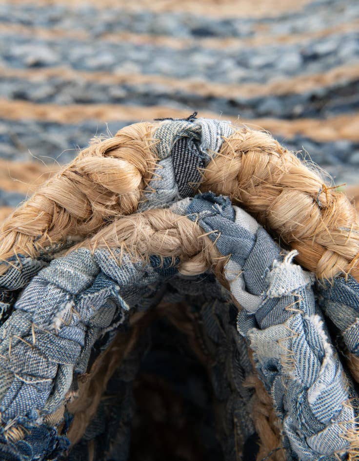 Detail image of  8' x 8'  Hand Braided Chindi Round Rug