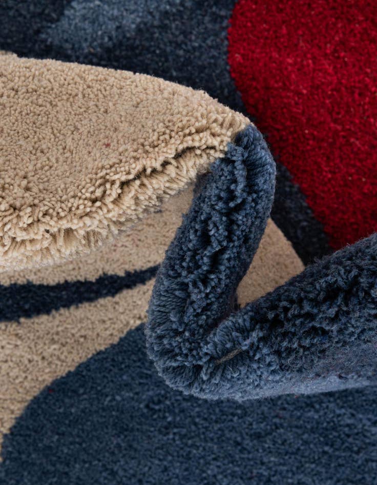 Detail image of  6' 1 x 9' Handtufted Wool Rug