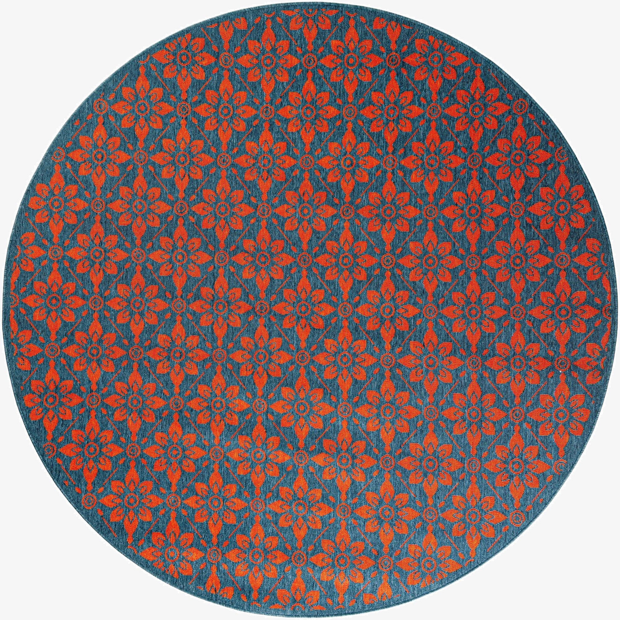  7' 10 x 7' 10  Washable Lattice Indoor / Outdoor Round Rug