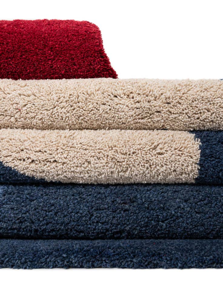 Detail image of  2' x 8' Handtufted Wool Runner Rug