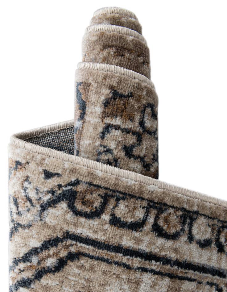 Detail image of  4' x 6' Eliza Rug