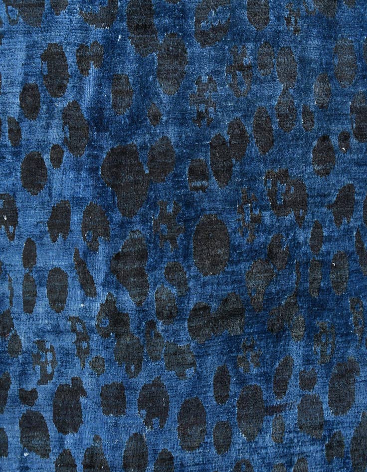 Detail image of  6' 3 x 9' 9  Hand Knotted Darya Wool Rug