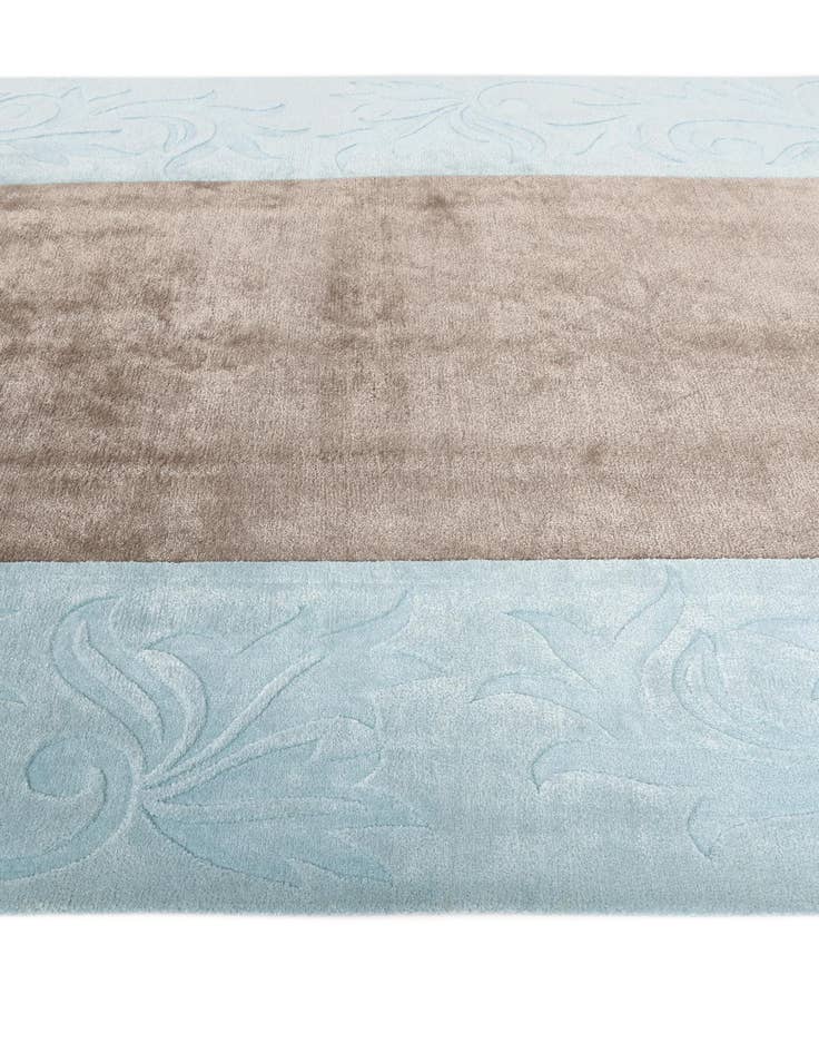 Detail image of  6' 9 x 9' 11  Hand Knotted Darya Wool Rug