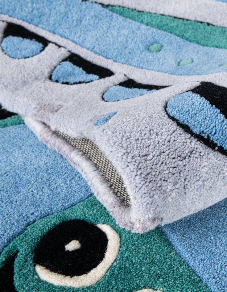 Detail image of  5' 1 x 5' 1 Playtime Kids Wool Freeform Rug