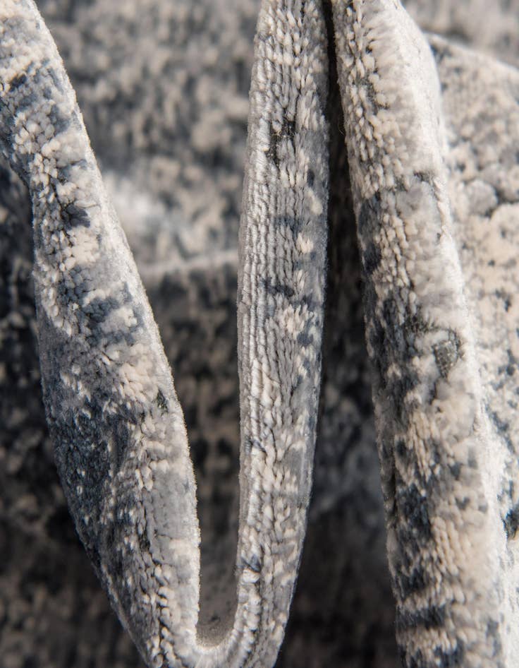 Detail image of  7' 10 x 10' Eliza Rug