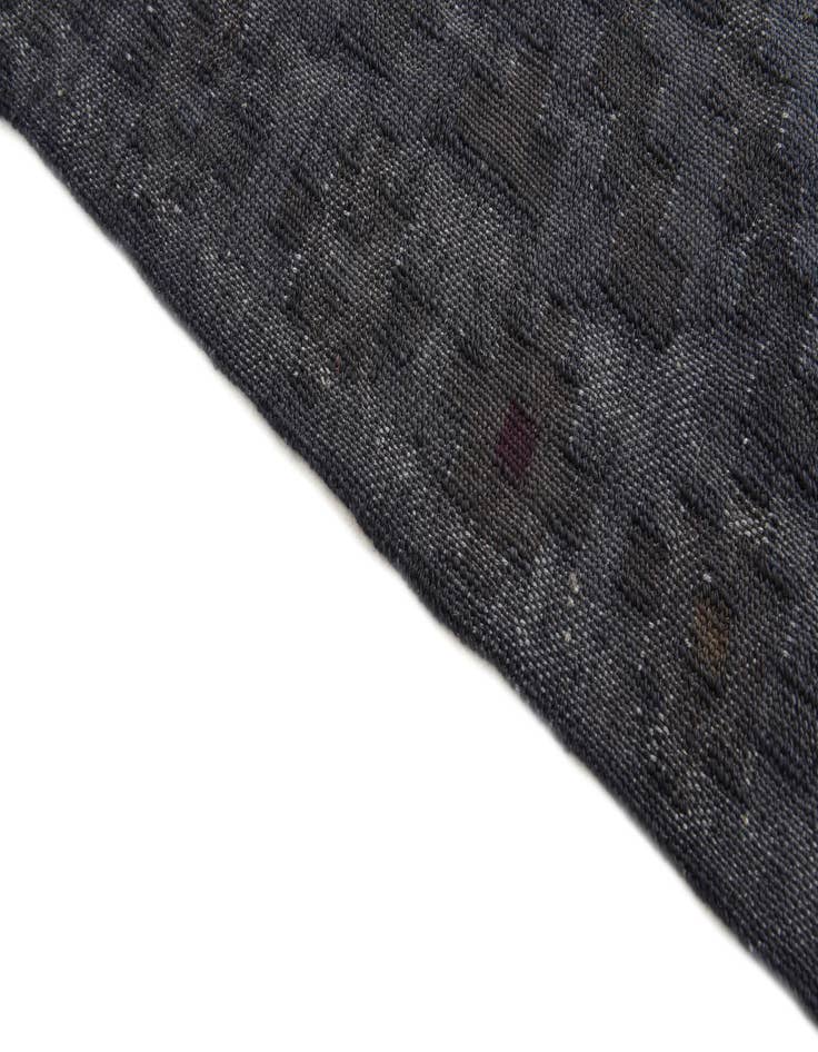 Detail image of  5' 4 x 7' 8  Hand Woven Kilim Fars Rug