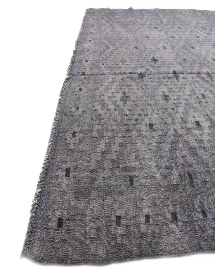 Detail image of  6' 5 x 9' 7  Hand Woven Kilim Fars Rug