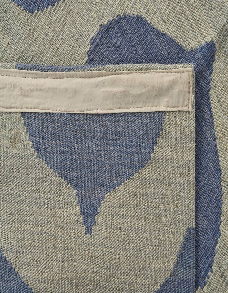 Detail image of  8' 3 x 10'  Hand Woven Kilim Modern Wool Rug