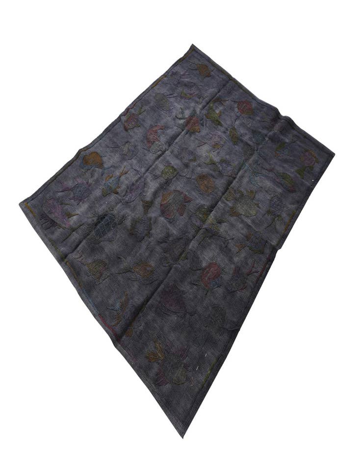 Detail image of  4' 3 x 5' 7  Hand Woven Kilim Suzani Wool Rug