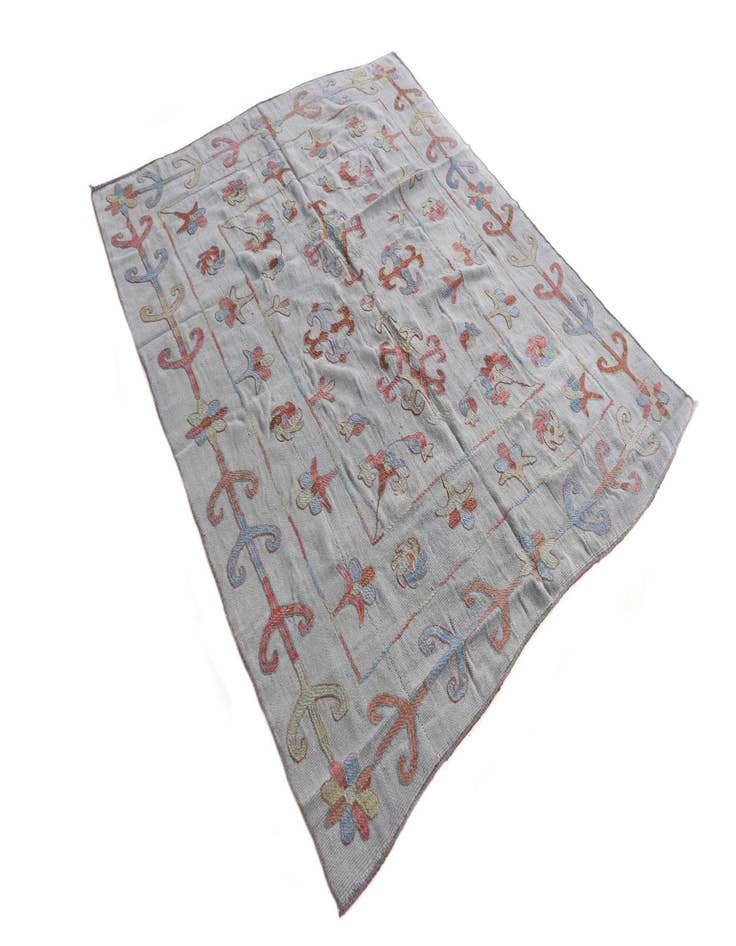 Detail image of  5' 5 x 6' 6  Hand Woven Kilim Suzani Wool Rug