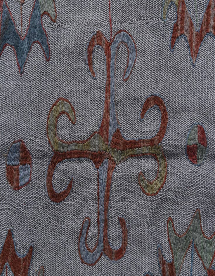 Detail image of  5' 7 x 7' 8  Hand Woven Kilim Suzani Wool Rug