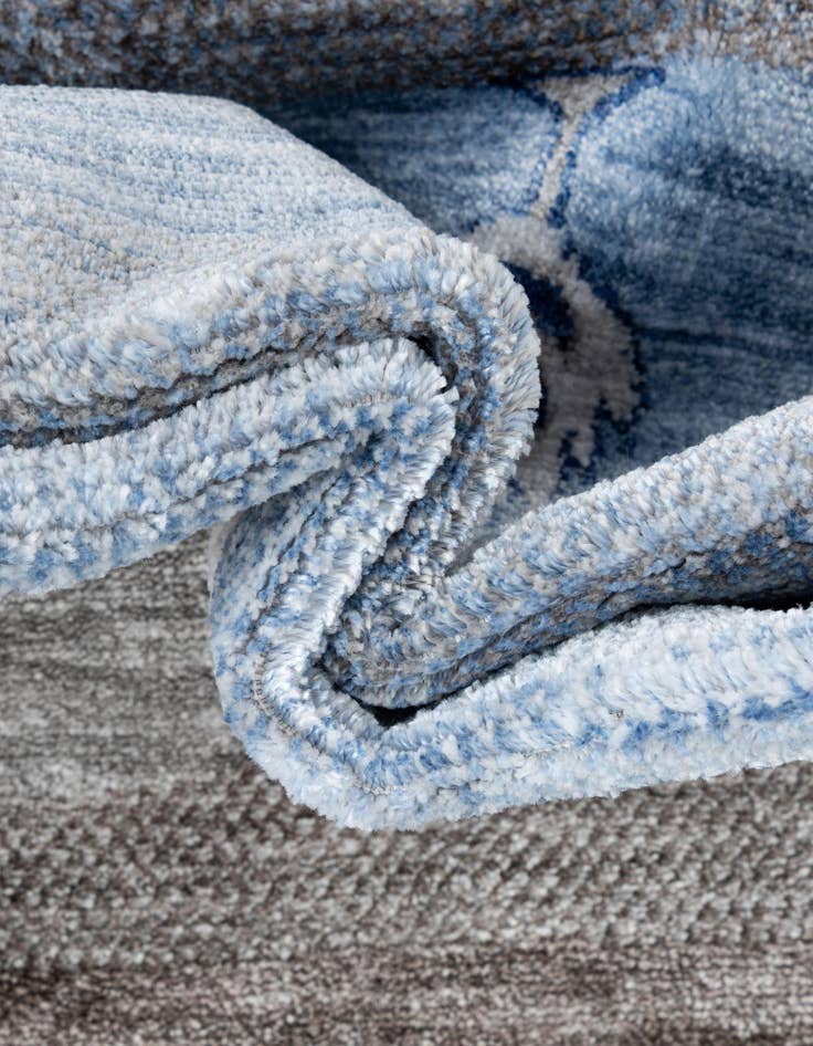 Detail image of  5' 3 x 5' 3 Gabbeh Round Rug