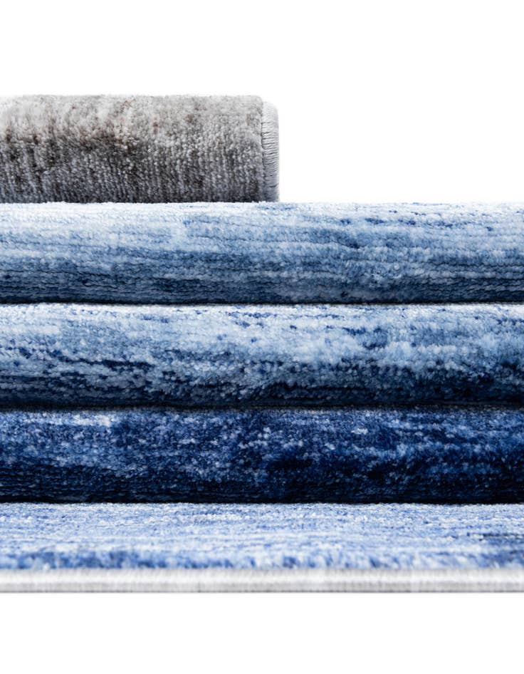 Detail image of  7' 10 x 7' 10 Gabbeh Square Rug