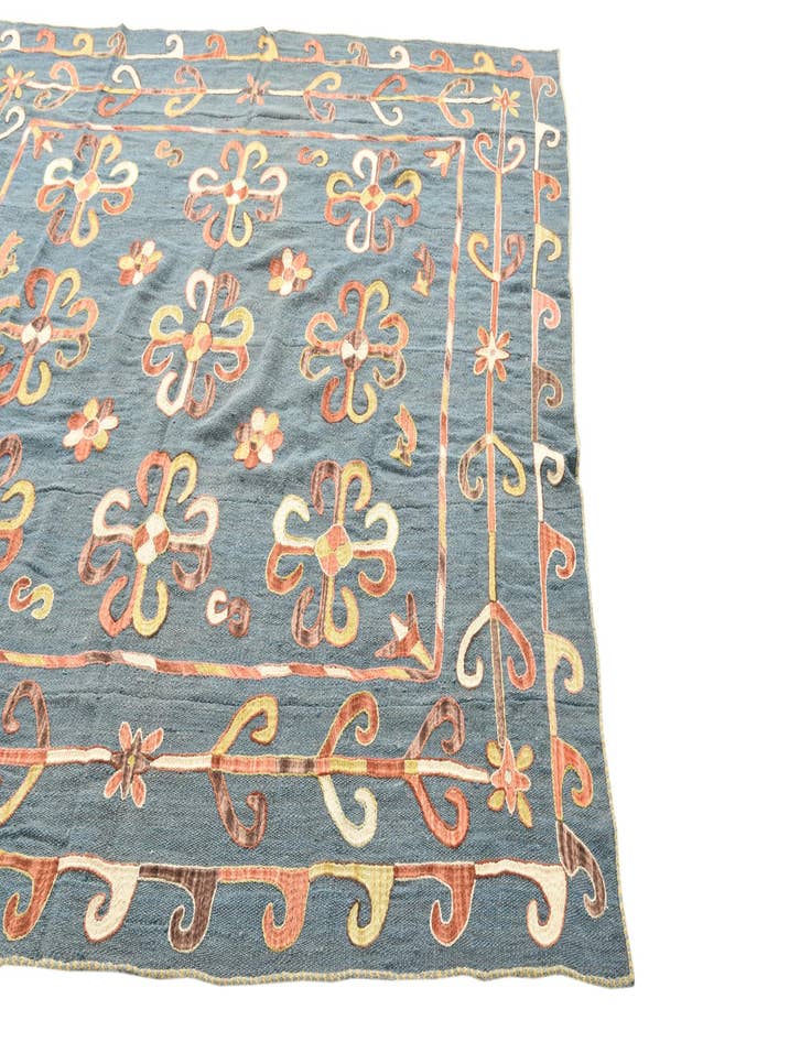 Detail image of  6' 5 x 6' 5  Hand Woven Kilim Suzani Wool Square Rug