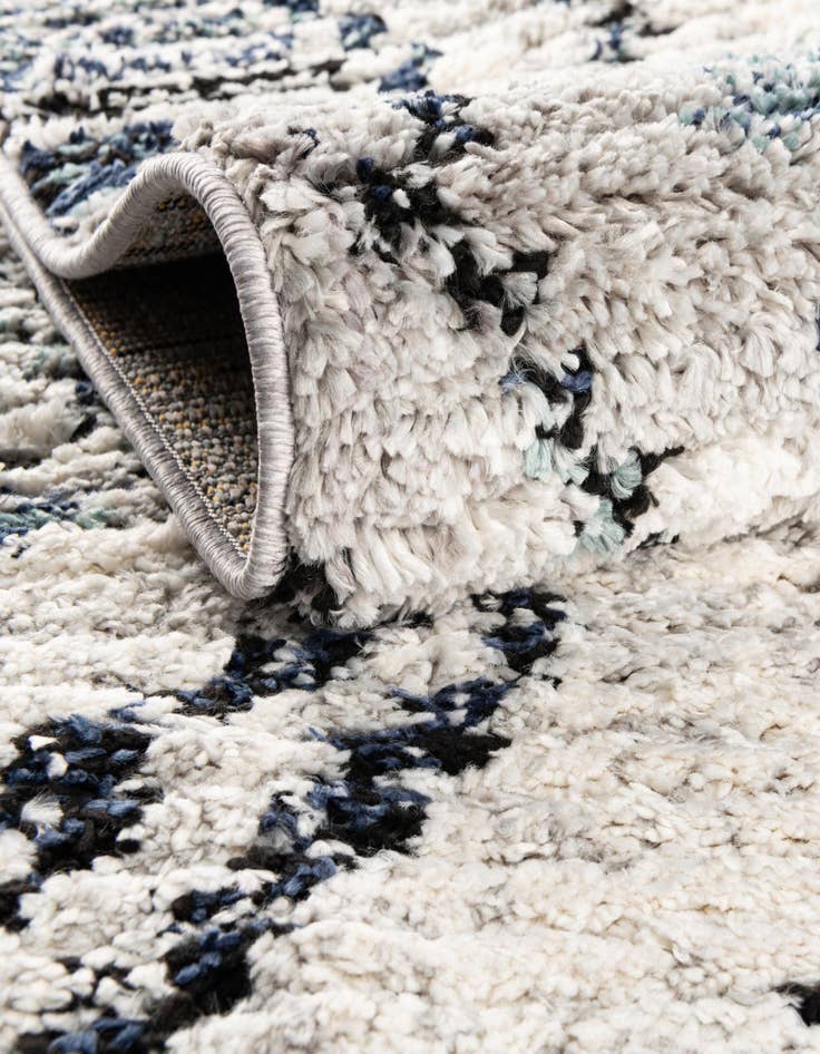 Detail image of  5' 3 x 5' 3 Tagine Square Rug