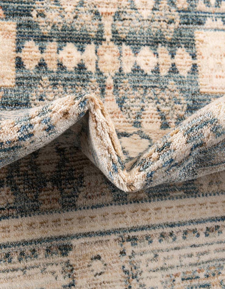 Detail image of  2' 7 x 5' Noble Rug