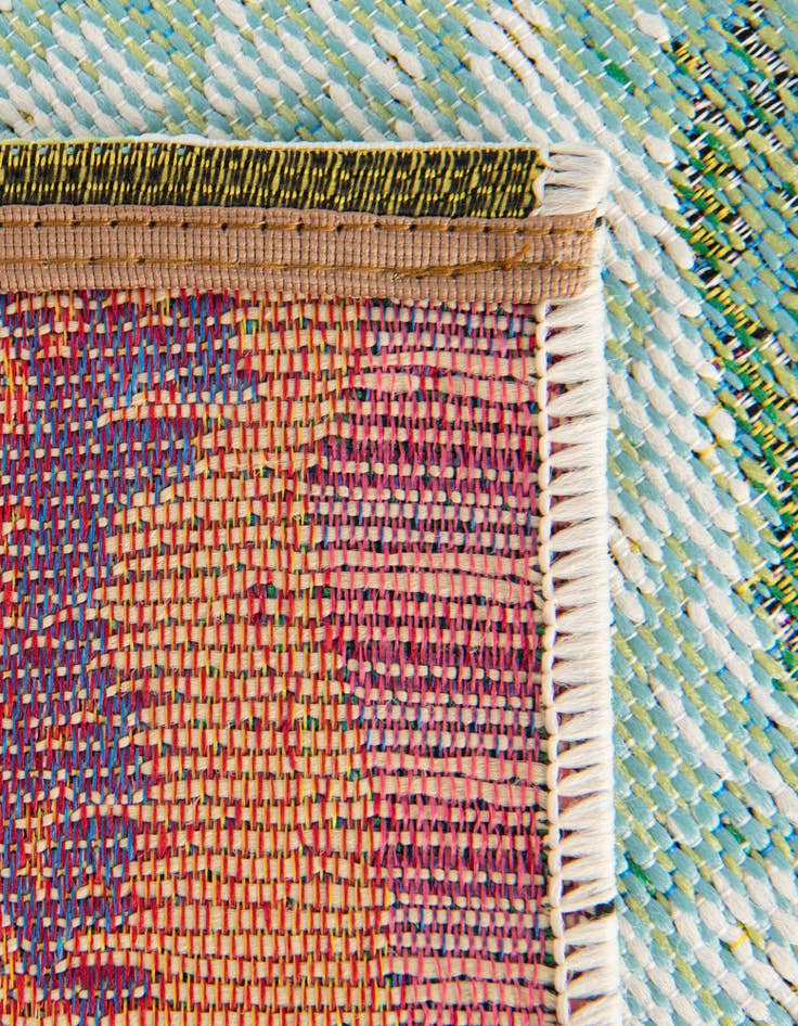 Detail image of  10' x 13'  Washable Botanical Indoor / Outdoor Rug