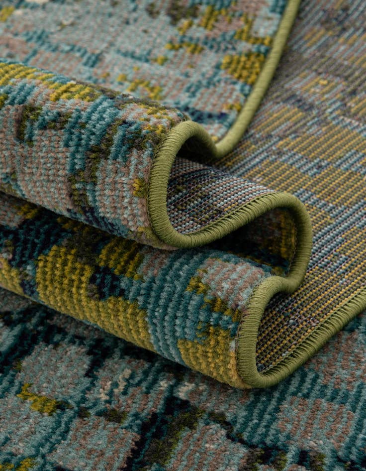 Detail image of  6' x 6'  Washable Theia Round Rug