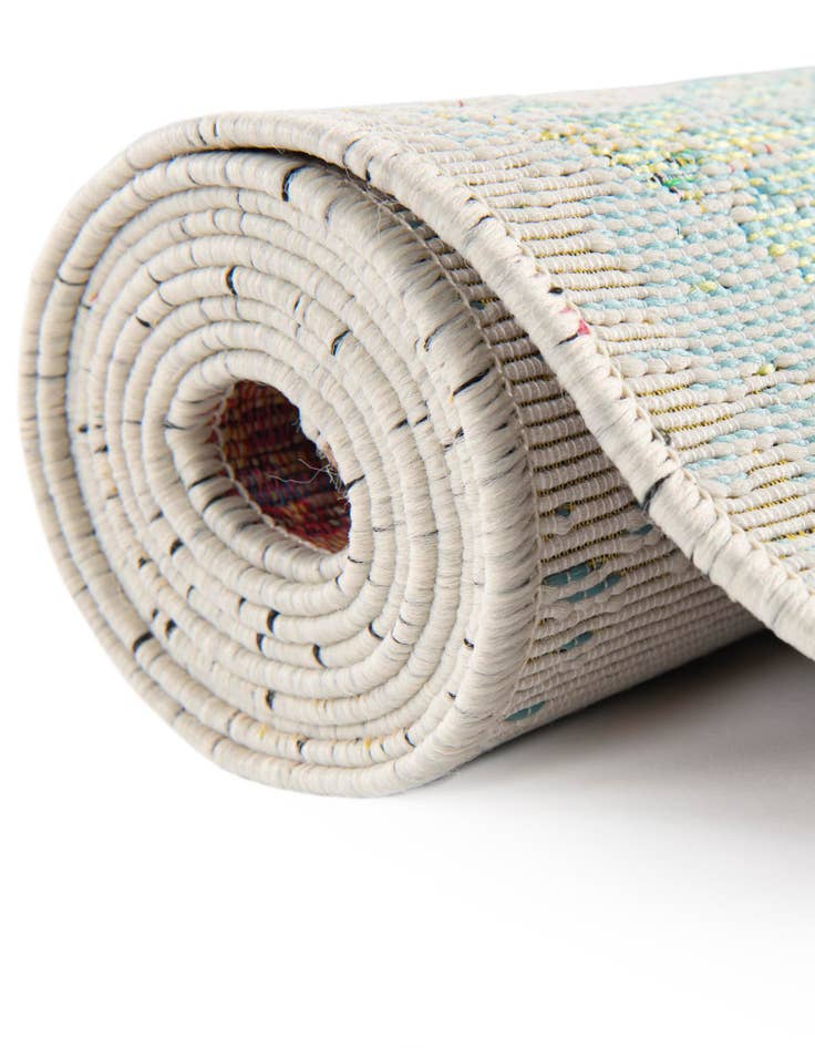 Detail image of  2' 7 x 10'  Washable Botanical Indoor / Outdoor Runner Rug