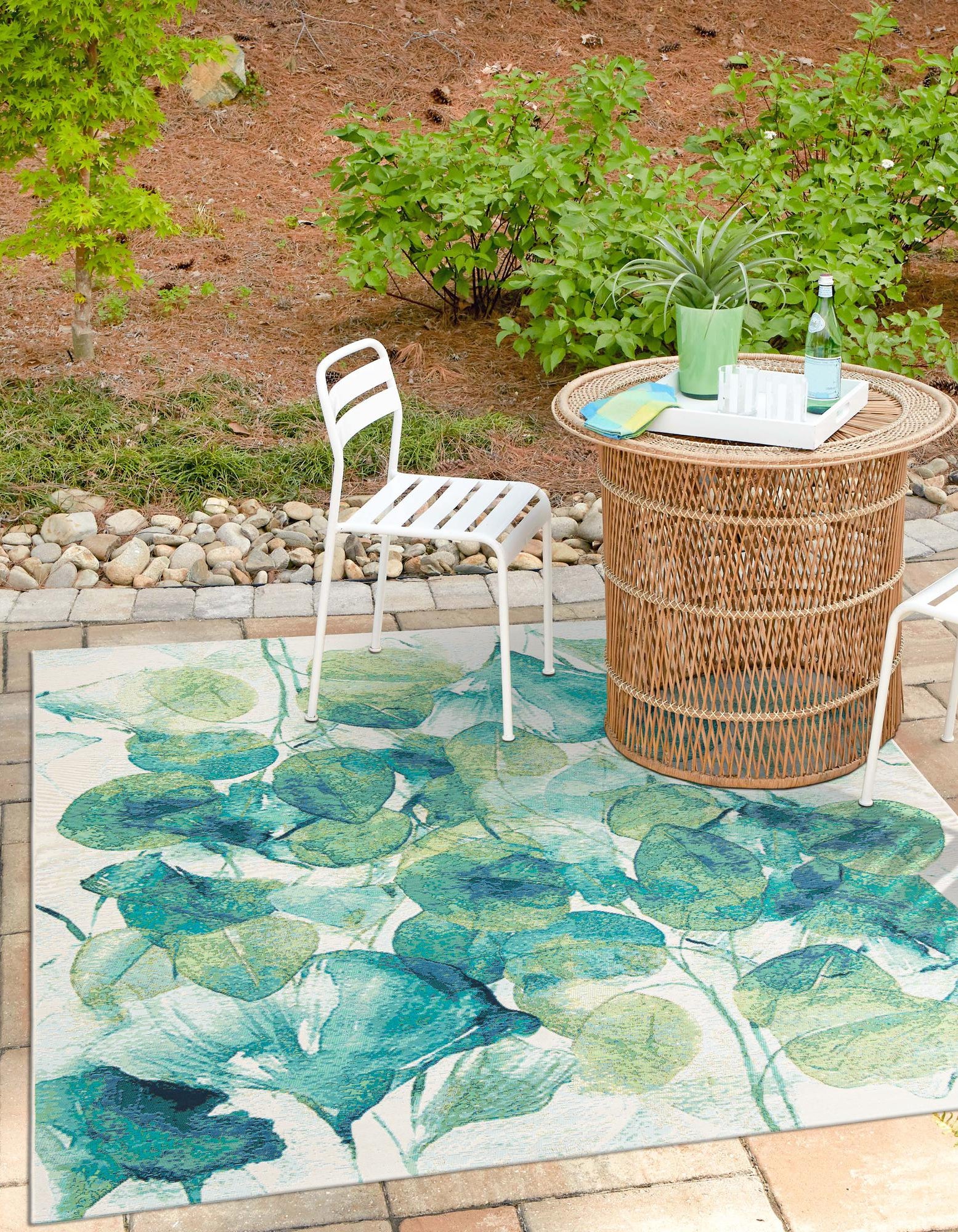 Blue Green 7' 10 x 7' 10 Botanical Indoor / Outdoor Square Rug | Rugs.com