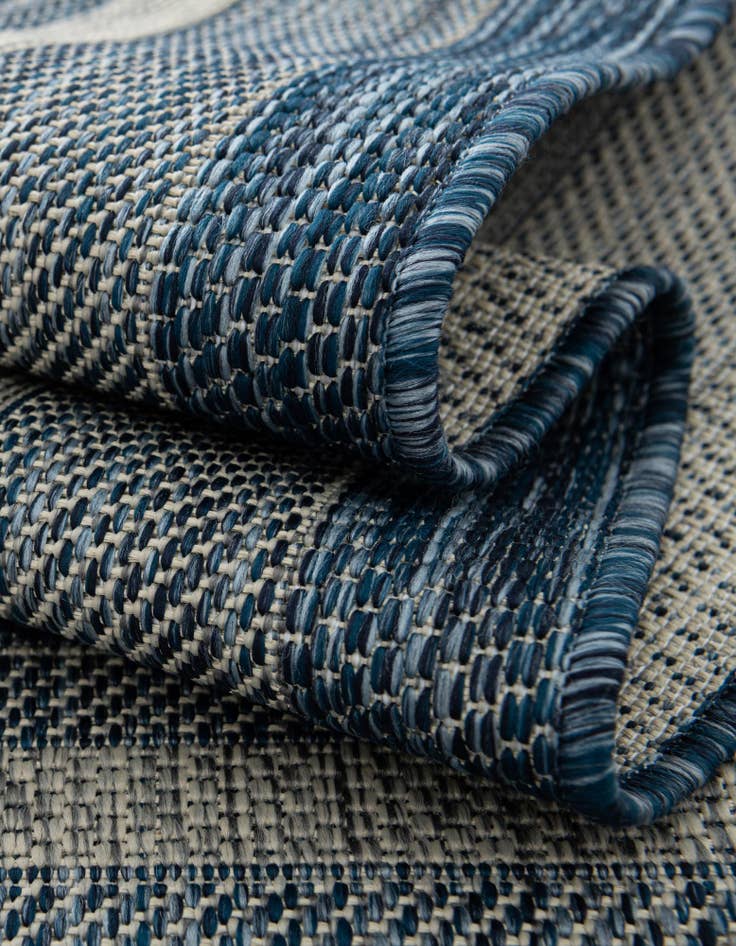 Detail image of  2' 2 x 3' 7  Washable Border Indoor / Outdoor Hearth Rug