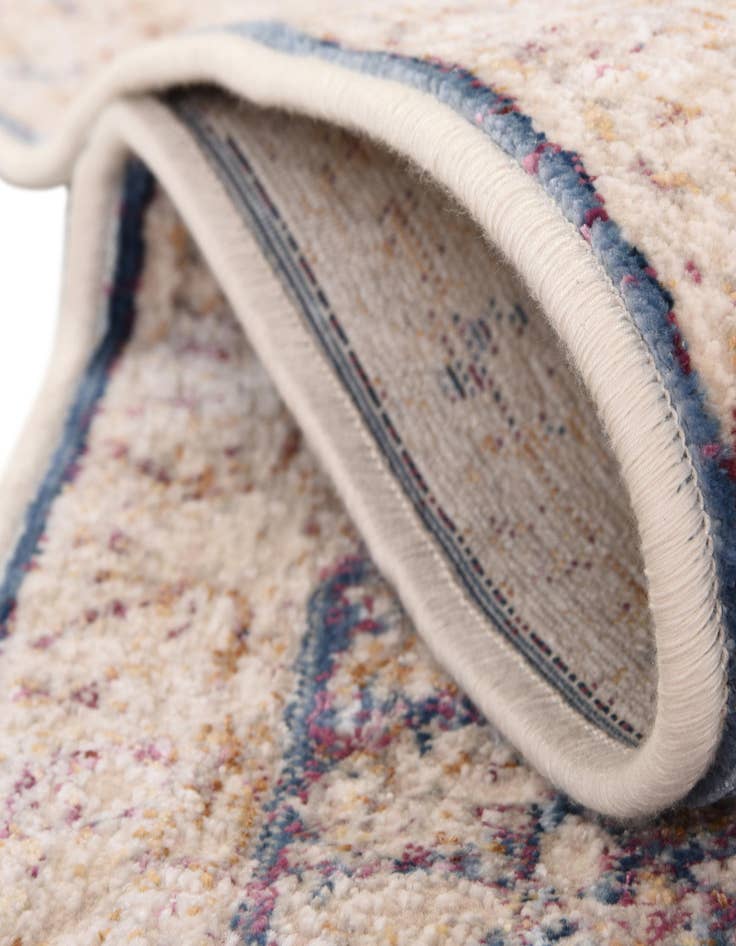 Detail image of  6' x 8' 9 Deepa Rug