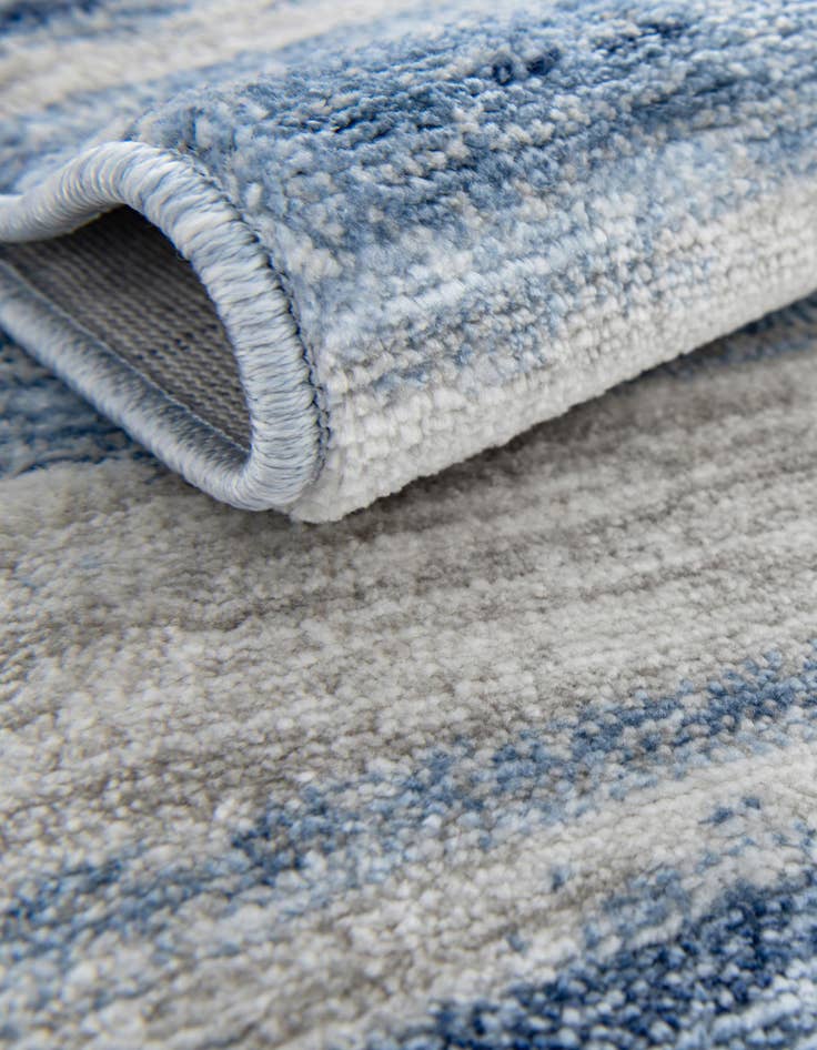 Detail image of  3' 3 x 3' 3 Gabbeh Round Rug